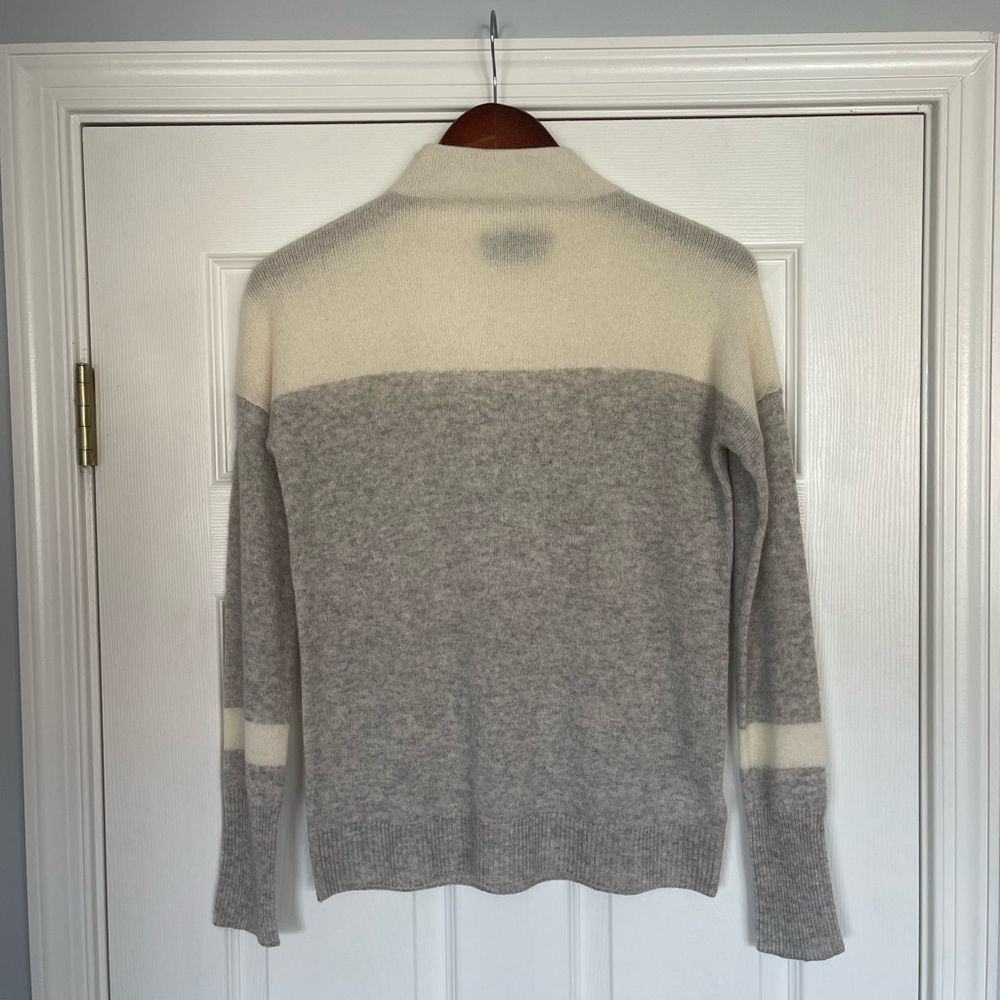 NWOT Cashmere Sweater